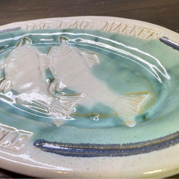 Sally Christopher Vintage 1994 Pike Place Market Seattle Fish Pottery Platter - Picture 5 of 8